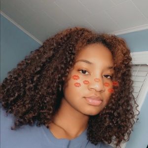 Meet your Posher, Erica